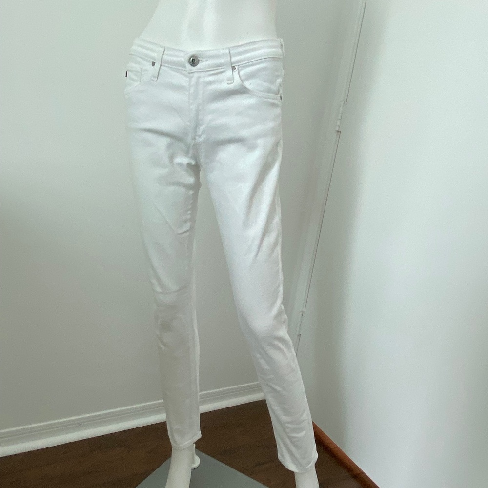 AG Adriano Goldschmied White Jeans, size 26